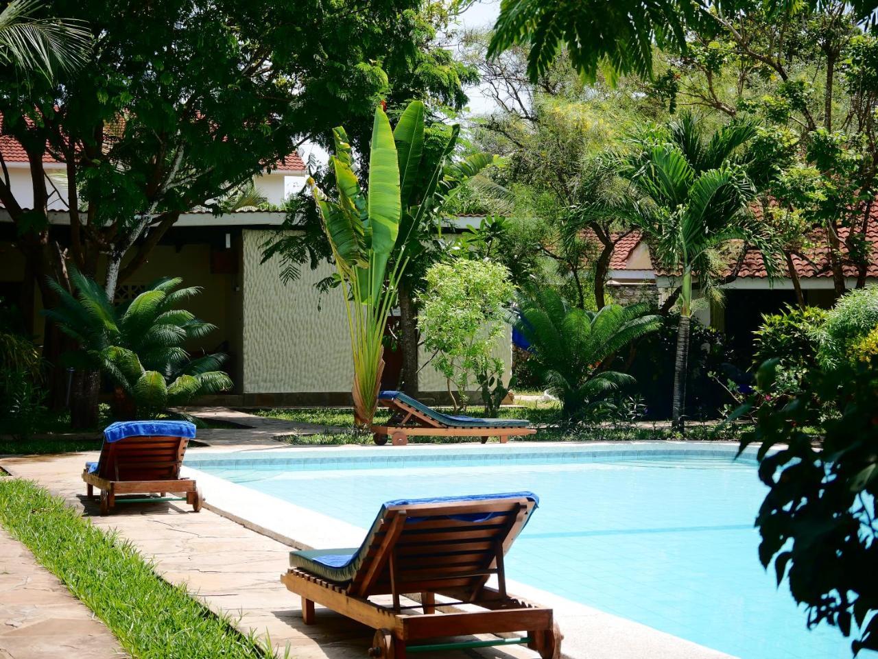 Diani Cottages Diani Beach Ngoại thất bức ảnh