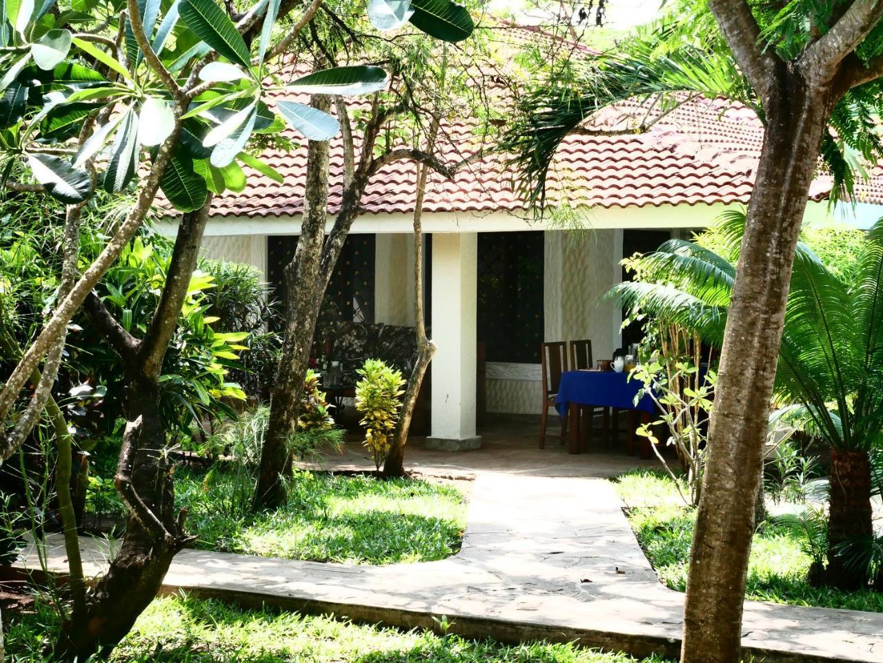 Diani Cottages Diani Beach Ngoại thất bức ảnh